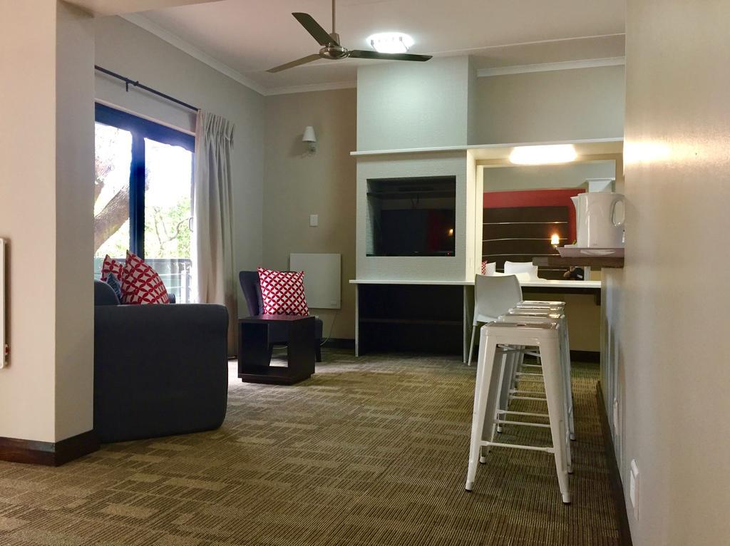 The Hub Boutique Hotel Port Elizabeth Luaran gambar