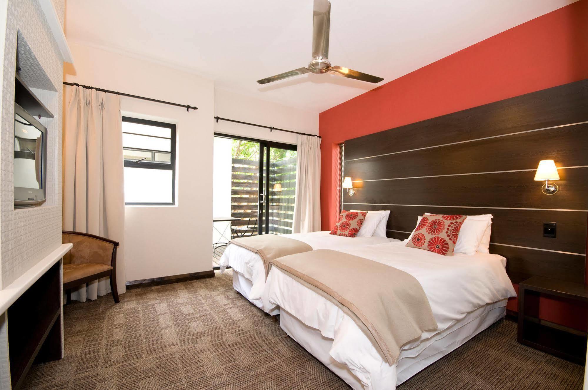 The Hub Boutique Hotel Port Elizabeth Luaran gambar