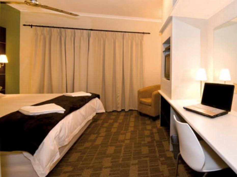 The Hub Boutique Hotel Port Elizabeth Luaran gambar