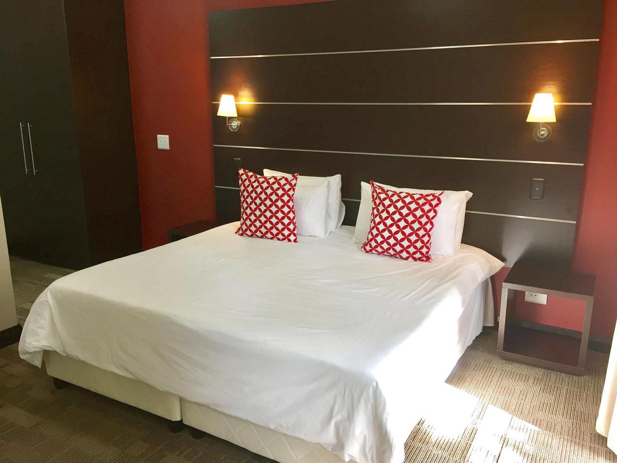 The Hub Boutique Hotel Port Elizabeth Luaran gambar